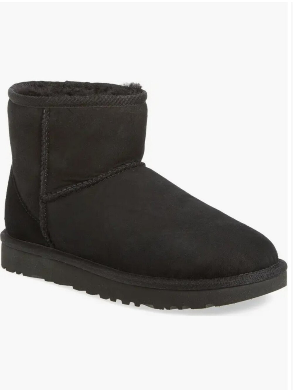 { Ugg } Classic Mini ii Boots